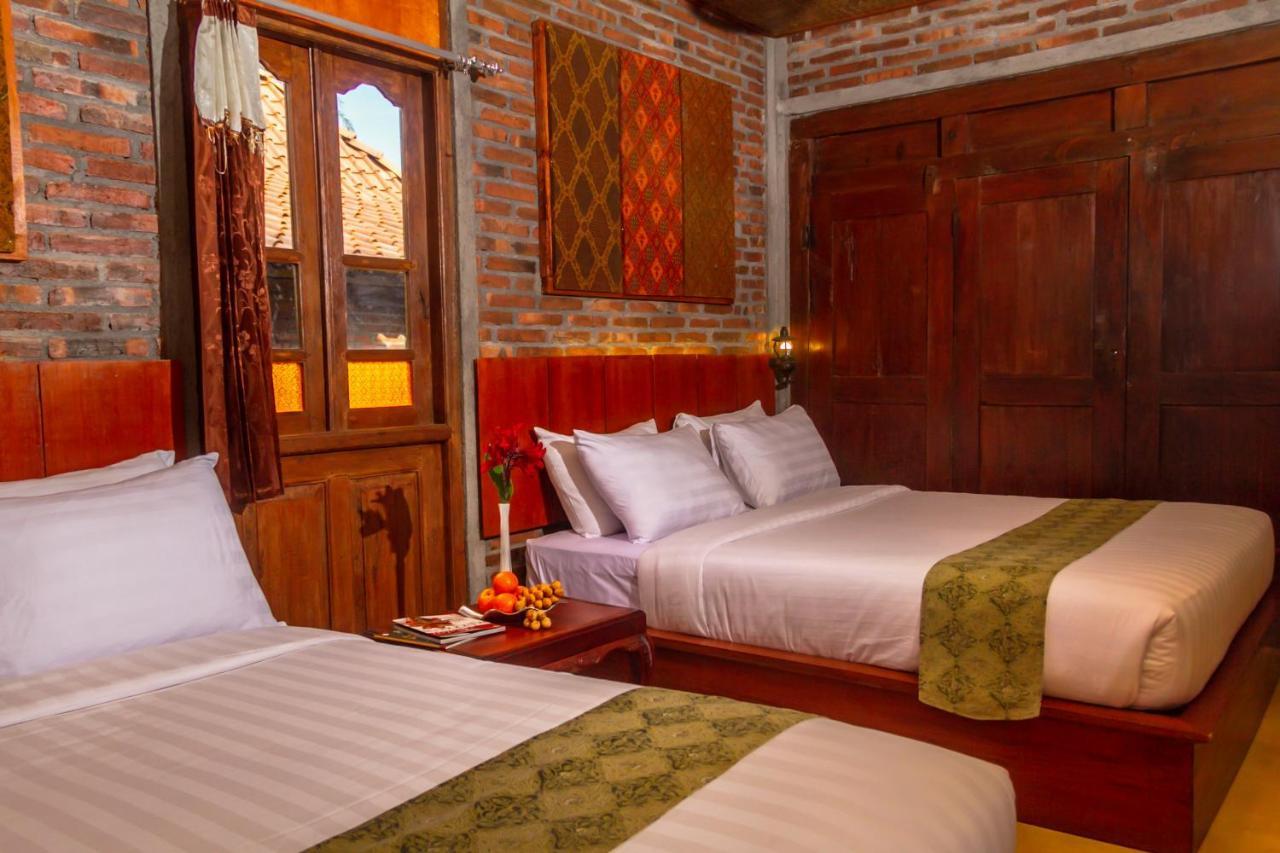 Gopalan Borobudur Hotel Magelang Exterior photo